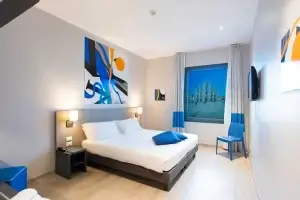 Camera an hotel dependance melegnano