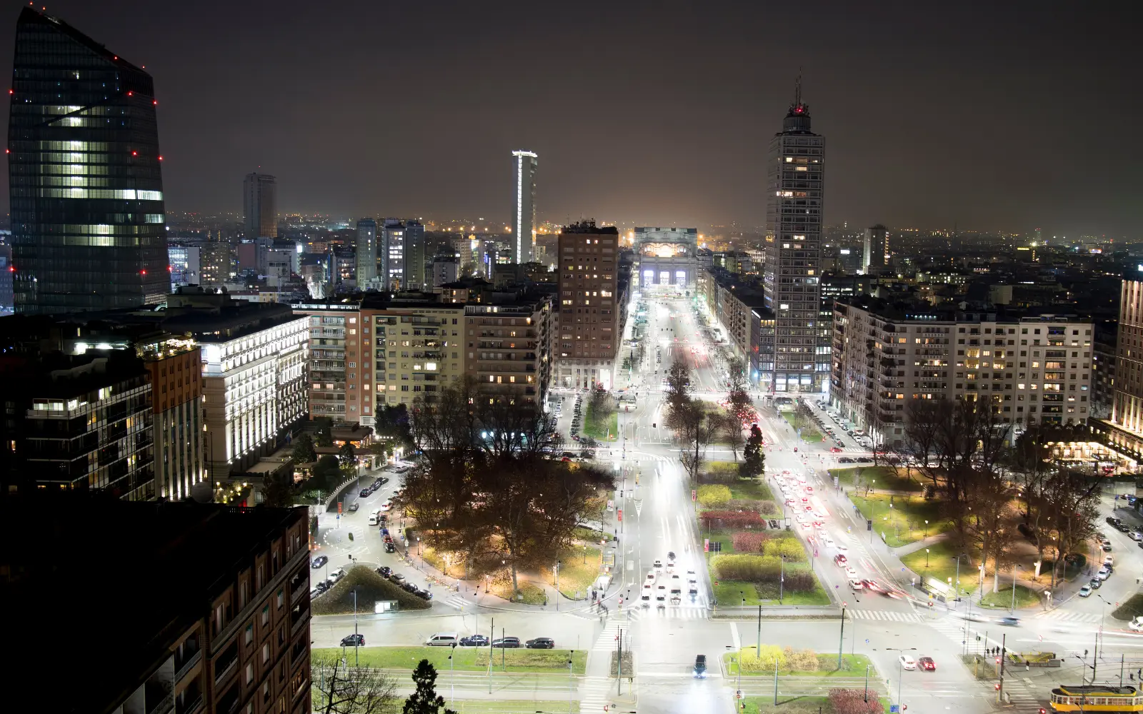 milano di notte